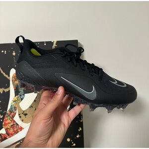 Nike Alpha Huarache 8 Pro 'Black
Metallic Silver' us 12